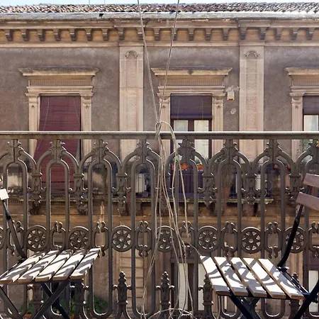 فندق مبيت وإفطار Tricora Sicilian